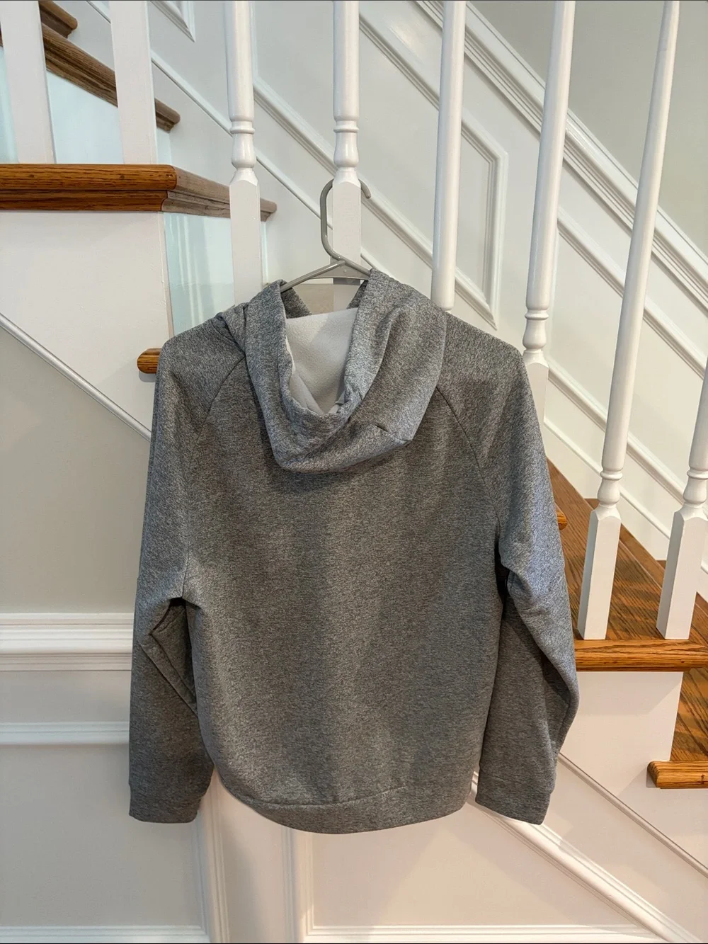 Nike Men’s Grey Hooded Pullover with Black Drawstrings